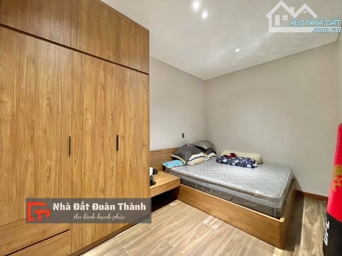 120m2 biệt thự độc lập trung tâm phố Lê Hồng Phong full nội thất - 11