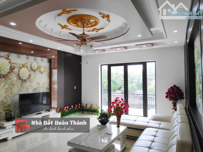 88,1m2 nhà 4 tầng mặt phố Kiều Sơn thông 193 Văn Cao - Lê Hồng Phong - 1