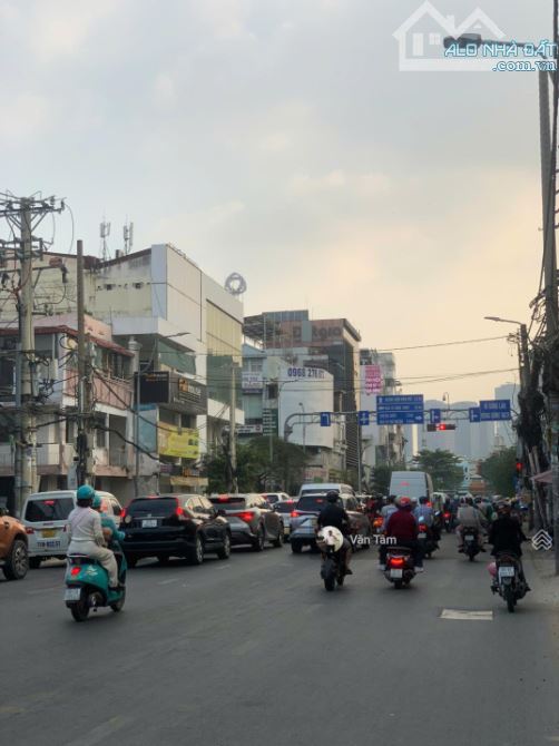 Bán Nhà Đường Bạch Đằng P24 Bình Thạnh, DT: 91,3m2 (5,7x18m) & Thiết kế 4 Tấm , 4 PN 5WC - 1