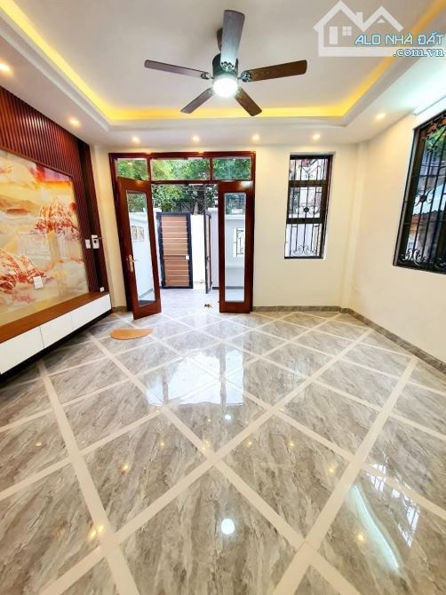 Bán nhà Lê Thanh Nghị, 48m2, 7 tỷ 1, VF3 lùi cửa, nhà xây mới, chủ bán gấp - 1