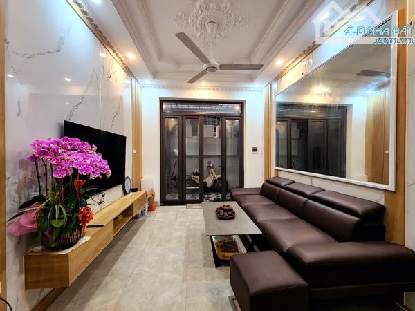 Bán nhà Phố ăn Cao , 35m2 , 5 tầng, 50m ra phố,ngõ ba gác tránh SH,giá 6.8 tỷ - 1