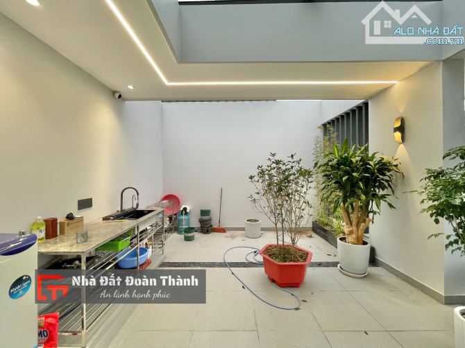 120m2 biệt thự độc lập trung tâm phố Lê Hồng Phong full nội thất - 16