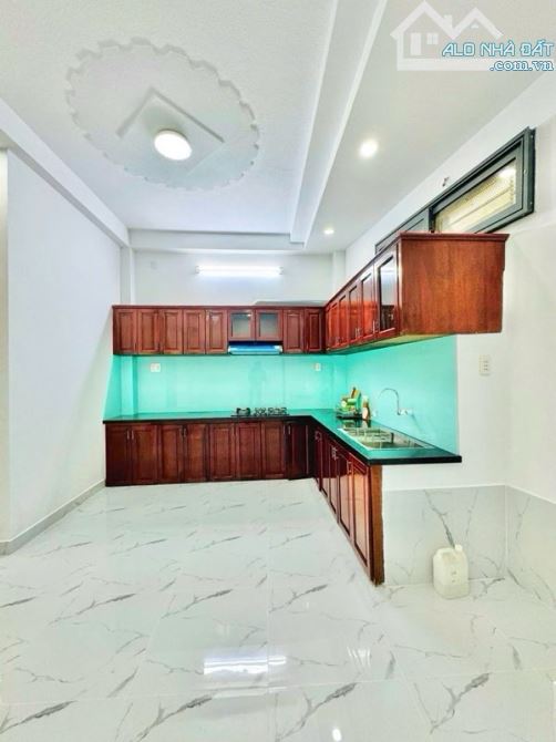 🏡 Nhà mới 4 tầng (4PN+5WC) - 68m2 (6.2x18) - Ngay Phan Xích Long, Phú Nhuận. - 2