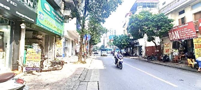 MẶT PHỐ NGUYỄN SƠN, LONG BIÊN. NGAY SÁT NGÃ TƯ NGUYỄN SƠN, NGUYỄN VĂN CỪ.150m2,Chỉ 30 tỷ. - 2