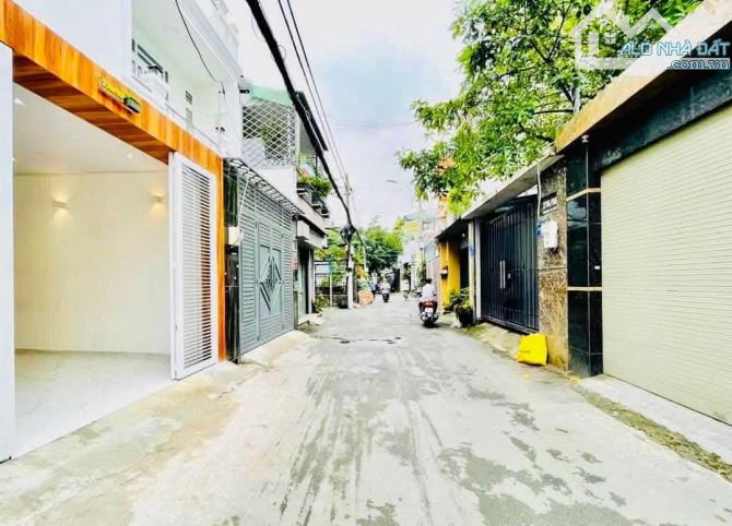 SIÊU PHẨM THANG MÁY, gần Citypland Bán nhà 276/113 Thống Nhất P16 Gò Vấp Giá bán: 10,9 - 2