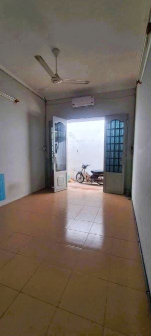Bán nhà trọ 2 tầng, 119m2, TN 15tr/th, sổ hồng riêng, 6.8 tỷ - đường 8, Linh Tây - 2