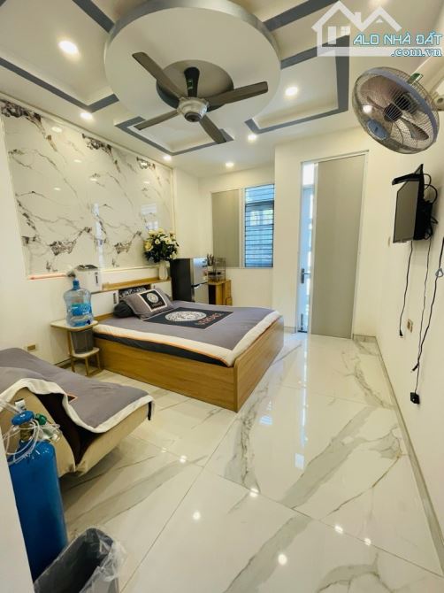 BÁN GẤP, Nhà Đẹp 4 Tầng 59m2,  5 Phòng ngủ,Dòng tiền,  Tùng Thiện Vương Quận 8 giá 7.5 tỷ. - 2