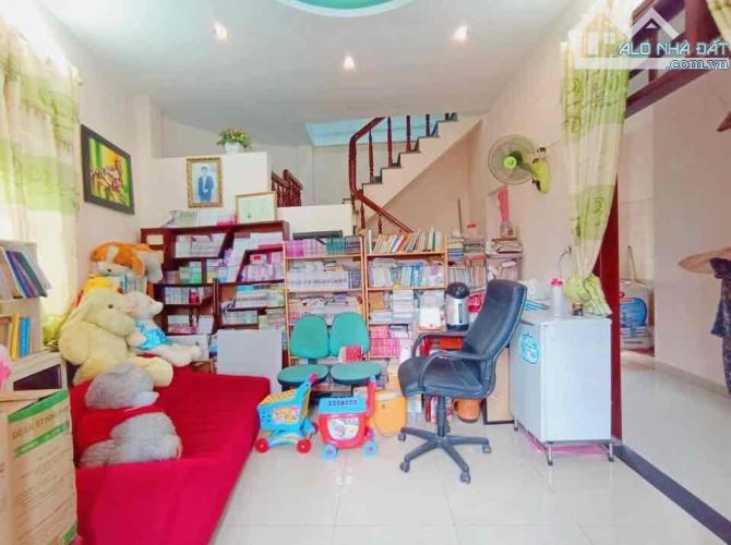 Bán Gấp Nhà 2 Tầng 3 Mặt Tiền Ỷ Lan Nguyên Phi - 170m2 Sát Lê Thanh Nghị - 3