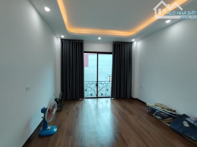 Hàng xóm cạnh nhà e nhờ đăng bán hộ căn nhà 5 Tầng ngay Lê Hồng Phong 45m, 5 tầng, lô góc, - 3