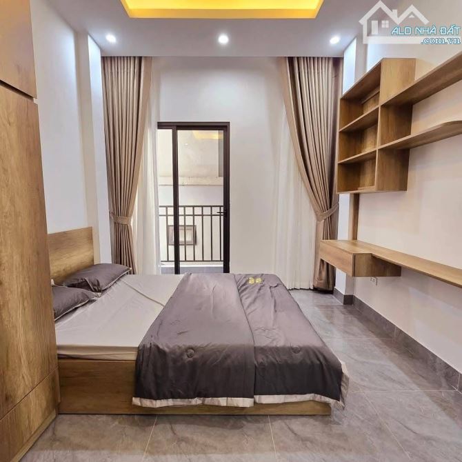 Apartment Đào Tấn - 1 nhà ra mặt phố - ngõ thông ô tô đỗ cửa - 7T mới DT 60tr/th - 13.8 t - 3