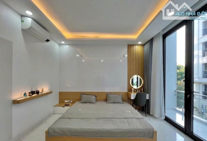 Siêu phẩm 3.5 tỷ Đ.Phạm Văn Hai, P3, Q.Tân Bình, 70m2, sẵn HĐ thuê tiện kinh doanh, SHR - 3