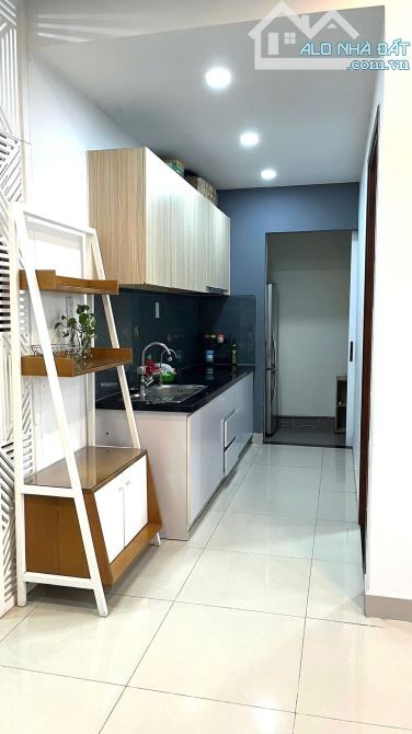 chung cư PN Techcons,Hoa sứ, Phú NHuận:95m2, 2p ngủ,2wc,NTCC,18tr/th - 4