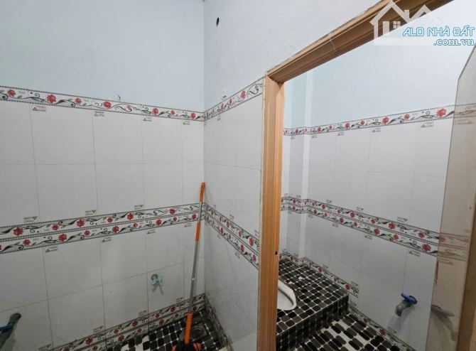 Bán nhà cấp 4 gác lửng giá sốc ngay ở Pham Thị Giây, Hóc Môn, 81m2, 720trieu, sổ hồng riên - 4