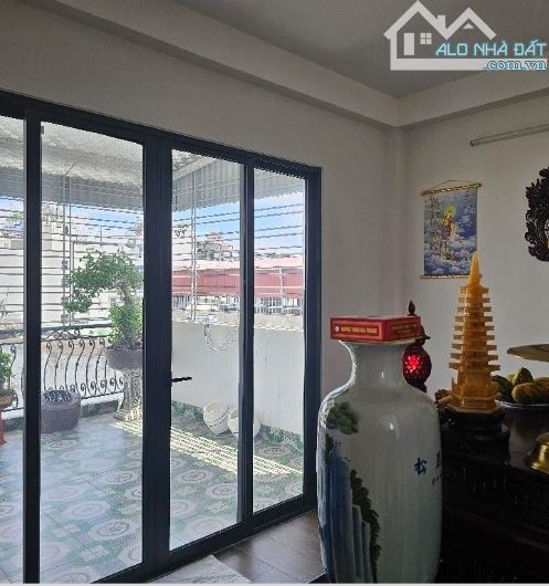 BÁN NHÀ 4 TẦNG PHỐ SÀI ĐỒNG – PHÂN LÔ, Ô TÔ TRÁNH – GIÁ 7 TỶ  Diện tích: 40m² | Giá: 7 Tỷ - 5