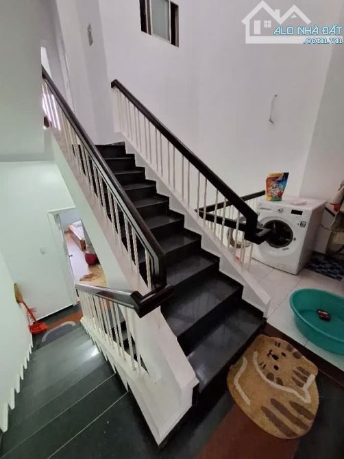 GẤP BÁN NHÀ TÂN BÌNH - 4 TẦNG, HẺM XE HƠI, VỊ TRÍ ĐẸP! GIÁ NHỈNH 11 Tỷ - 5