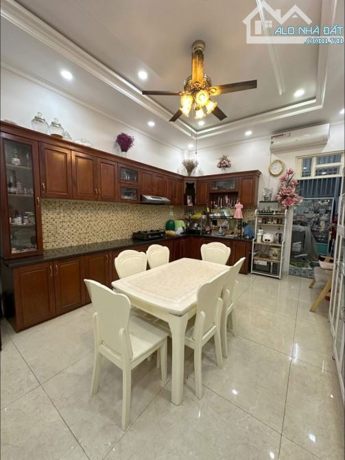 MẶT TIỀN HXT TRÁNH - GIÁP VẠN PHÚC - CHỈ 14 TỶ TL. - 6