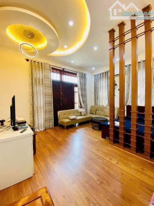 BÁN BIỆT THỰ PHƯƠNG NAM - P THẮNG TAM - TP VŨNG TÀU.  GIÁ 37 TỶ GIẢM CÒN 32 TỶ - 7
