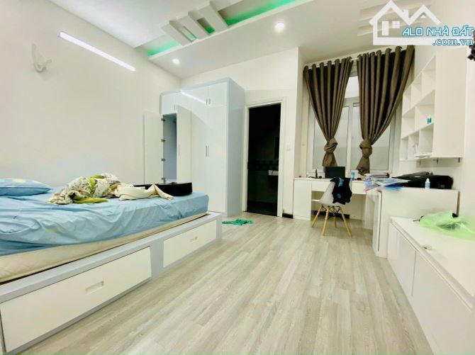 Bán nhà 1 trệt 3 lầu hẻm ô tô Phan Chu Trinh khu phố Tây gần biển Bãi Sau - 8