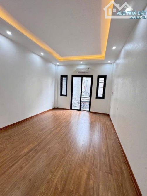 Bán nhà 5 tầng, oto đỗ cửa, 35m2, giá 5,6ty, gần vành đai 4, Bến xe Yên Nghĩa. - 8