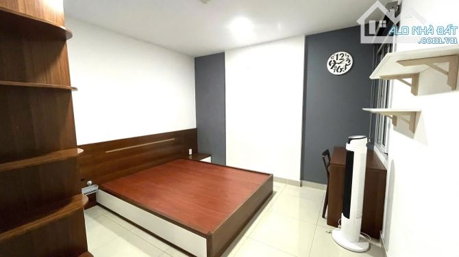 chung cư PN Techcons,Hoa sứ, Phú NHuận:95m2, 2p ngủ,2wc,NTCC,18tr/th - 9