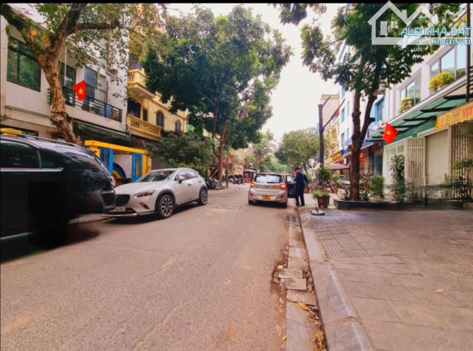 Bán nhà Nguyễn Khang - Vũ Phạm Hàm 73mx7T, thông sàn, thang máy, phân lô ô tô, KDVP, 29 tỷ