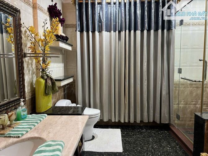 Bán biệt thự khu 253 Lương Định Của Q.2 - 15x30m -  2 tầng - giá chỉ 210tr/m2