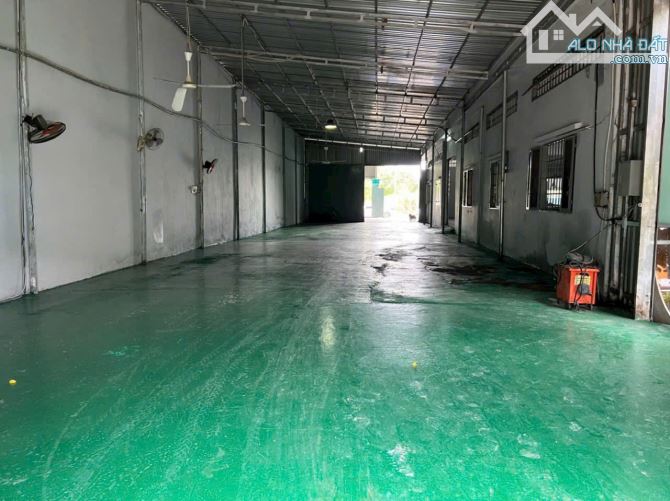 Nhà xưởng Tân Phú Trung, Củ Chi tổng dt 1600m2 giá 13 tỷ