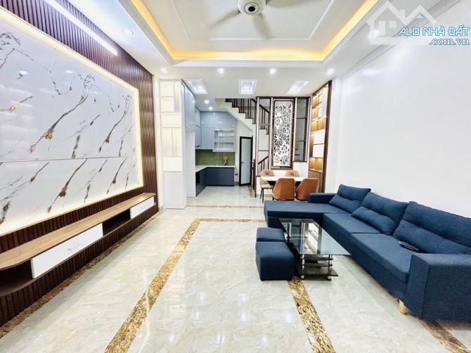 NHÀ MỚI MINH KHAI - HAI BÀ TRƯNG, 45M² X 5 TẦNG, GẦN Ô TÔ, FULL NỘI THẤT