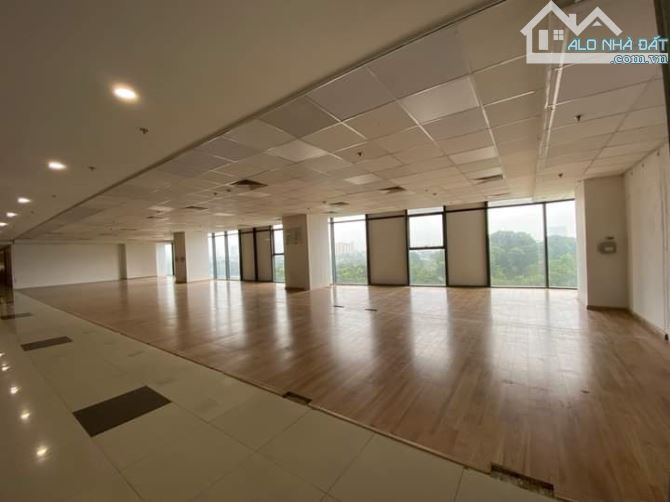 BQL cho thuê sàn 80m2, 100m2 và 130 m2 tại New Skyline Văn Quán chỉ với giá 180 nghìn/m2/