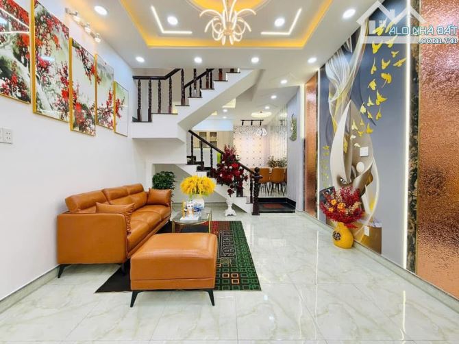 ⭐ Nhà đẹp mới hoàn công đường Nguyễn Văn Quá, Quận 12 / 62m² / 2 Tỷ 260 (Sổ Hồng Riêng)