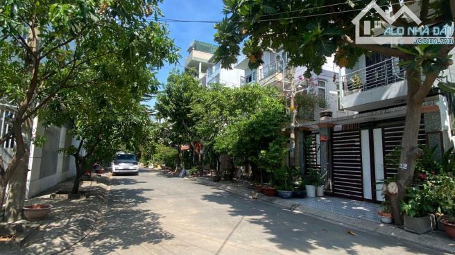 Kẹt NH bán gấp biệt thự ngang 7m khu K26 Lê Đức Thọ P6, DT 7x15m, 3 lầu, NTCC, 16.5 tỷ TL