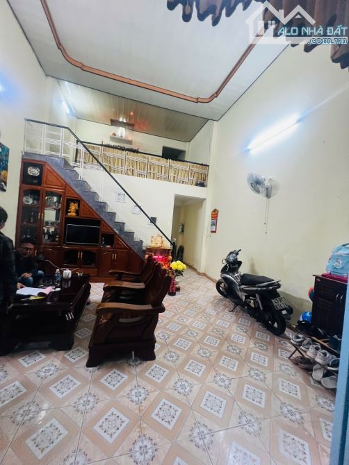 Bán nhà gác lửng đường Lương Khánh Thiện 3PN, gần biển GIÁ 3TY870 có bớt