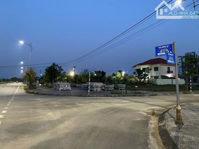Cần Bán Lô Góc 2 Mặt Tiền Văn Tiến Dũng Sát Bệnh Viện Quốc Tế Đang Khởi Công💥💥💥