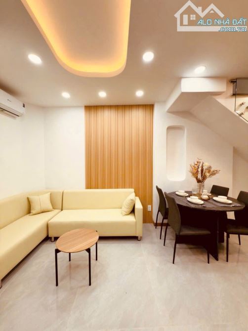 Bán nhà giáp Q1 , Trường Sa , P15 , 36m2 , 4,28tỷ TL