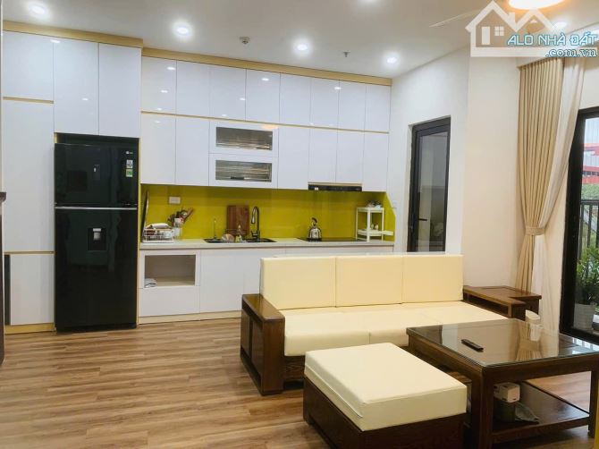 Cho thuê căn hộ chung cư Hoà Bình Green Minh Khai 70m2 2pn 2wc full nội thất 13tr/1 tháng