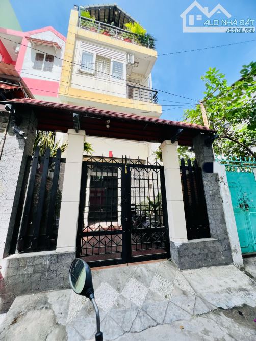 (Q.GÒ VẤP) NHÀ NGON - GẦN MT PHẠM VĂN ĐỒNG - SÂN BAY TSN - 89M2 - 4 TẦNG - NHỈNH 8 TỶ