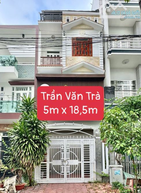 NHÀ 2 LẦU + SÂN THƯỢNG ĐƯỜNG TRẦN VĂN TRÀ, hướng Đông Nam - 10 tỷ 950 triệu (TL thuế phí)