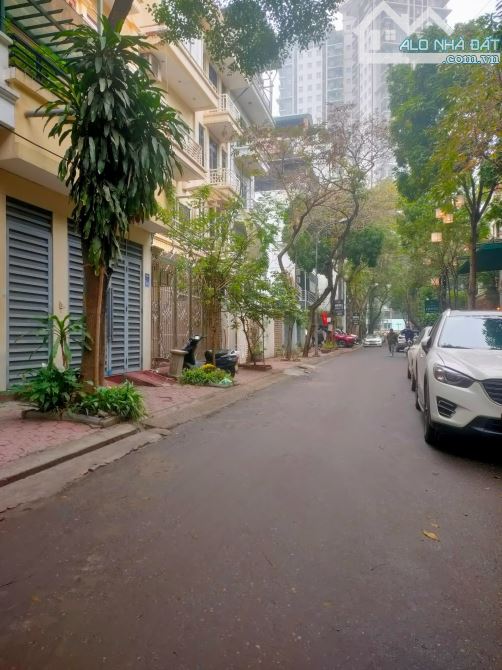 Bán nhà ngõ 80 Trung Kính, Cầu Giấy, 75m2 phân lô ôtô tránh kinh doanh, vỉa hè, ô chờ