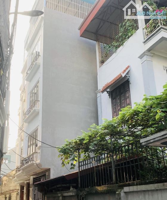 (Mới) Nhà 5 tầng* 40m2,mt: 4m, ngay ngã tư Nhổn, ô tô đỗ cửa, không quy hoạch, Giá 6 tỷ15 - 1