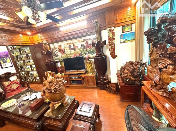 Phân lô Vip Hoàng Văn Thái, 2 thoáng, Ô tô tránh, Gara, ở sướng, 43m 5 tầng, Giá 16 tỷ - 1