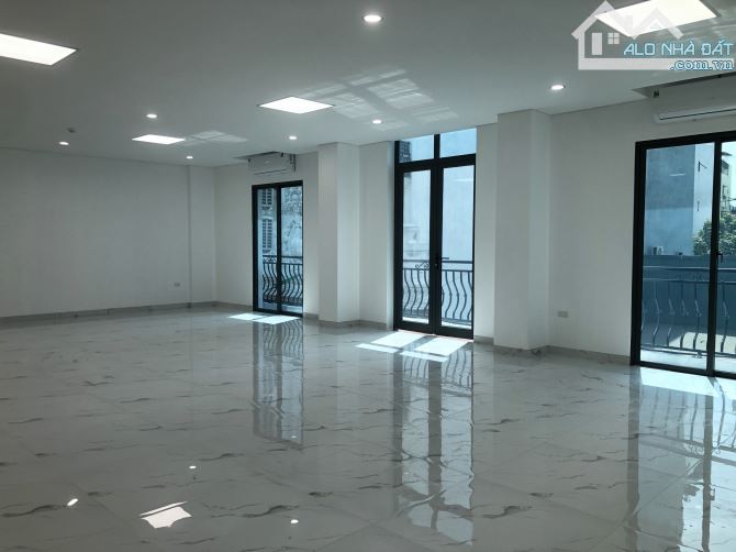 Mễ Trì cho thuê văn phòng siêu đẹp mới cứng y hệt hình giá chỉ 20 triệu + miễn phí chỗ để - 1