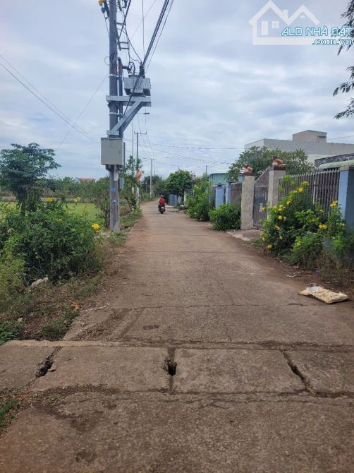 1sao6 đất ngay trung tâm huyện, phủ hồng, giá 2ty680 - 1