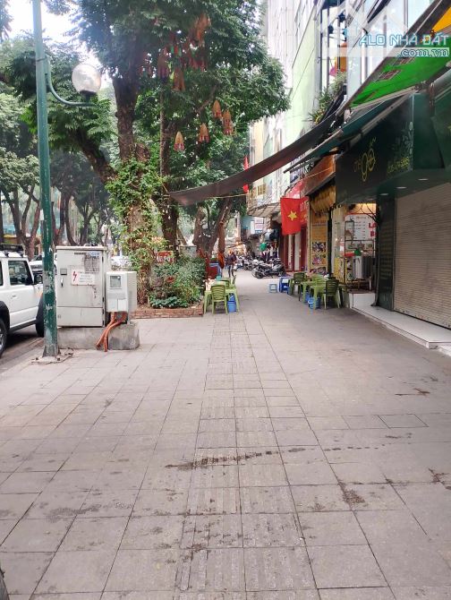 CÓ 102 NHỈNH 9 TỶ CÓ NHÀ MẶT PHỐ TRẦN PHÚ  TRUNG TÂM QUẬN HOÀN KIẾM KINH DOANH ĐỈNH - 1