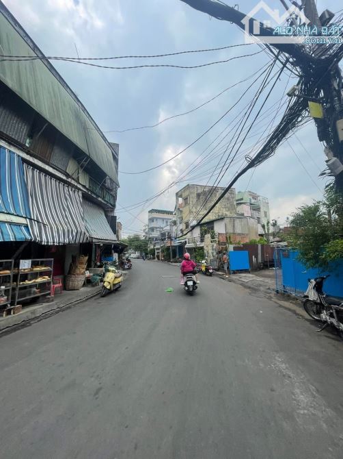 Bán nhà MT đường Hoàng Văn Hợp, P. An Lạc A, DT 4.45 x 7m, 3 tấm, giá 5.2 tỷ - 1