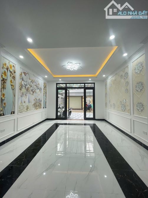 BÁN NHÀ YÊN KIỆN -120M-5 TẦNG-THANG MAY-GIÁ 13.5 TỶ - 2
