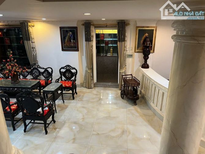 Bán biệt thự khu 253 Lương Định Của Q.2 - 15x30m -  2 tầng - giá chỉ 210tr/m2 - 2