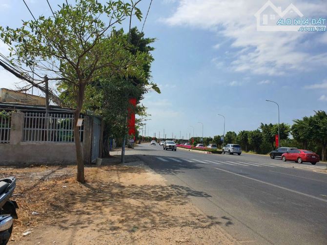 Bán lô đất 150m2 mặt tiền võ nguyên giáp phường 12  giá ngộp - 2