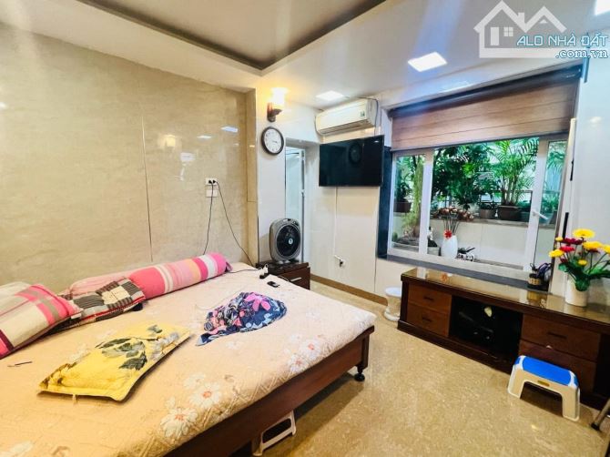 Mặt Phố Vạn Bảo, Tòa 9 Tầng Lô Góc, Thang Máy,  dt55m, MT6.3, Giá 29 tỷ Thương Lượng Mạnh - 2