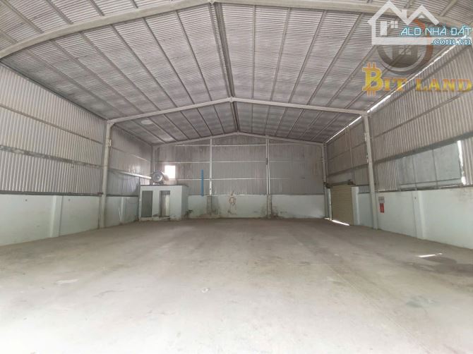 Cho thuê kho xưởng 300m2 có điện 3 pha ở phường Trảng Dài, Tp Biên Hoà giá rẻ - 2