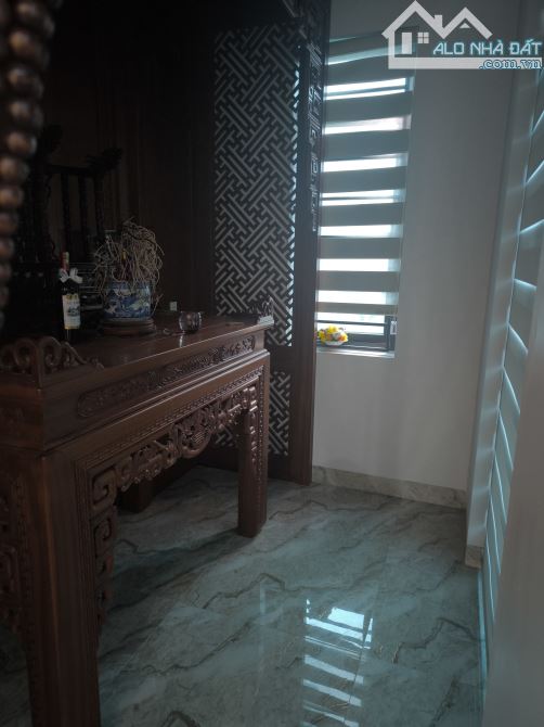 Bán biệt thự nghỉ dưỡng lô góc 202m2 ở KĐT Vườn Hồng - 2